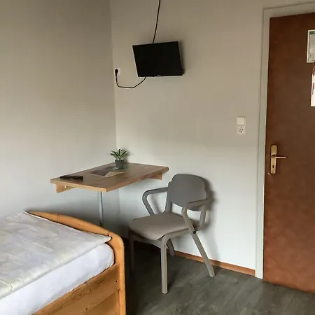 Budgethotel Stadtbett Отель Вольфсбург